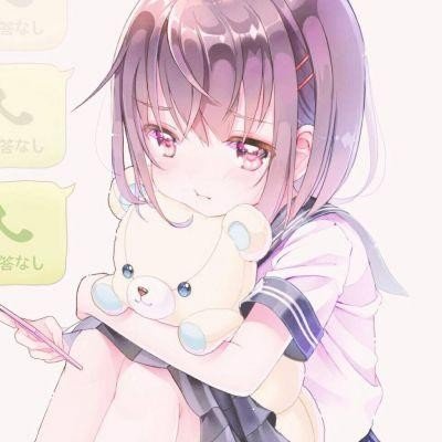 老人烧杨絮险些点着全村